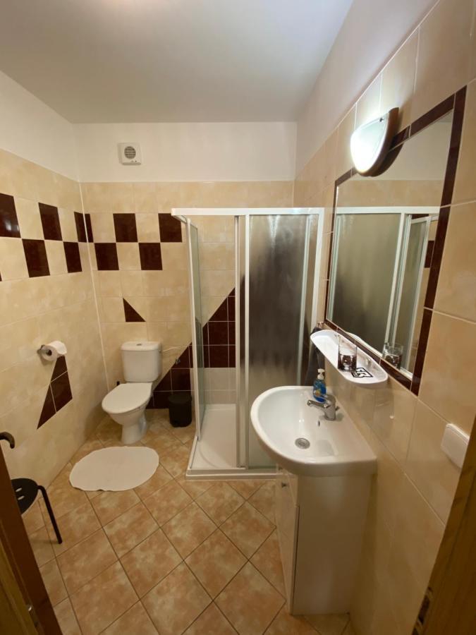 Apartment Martinec โนเว เมสตู นอด เมตูยี ภายนอก รูปภาพ