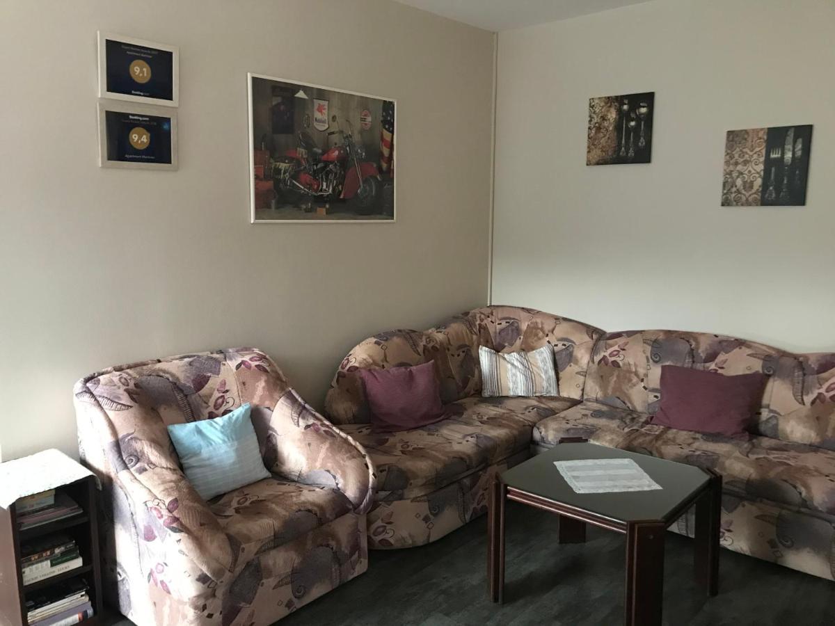 Apartment Martinec โนเว เมสตู นอด เมตูยี ภายนอก รูปภาพ